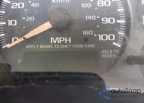 2002 Chevrolet Silverado 1500 z USA, uszkodzony, nr VIN 2GCEC19V621157654